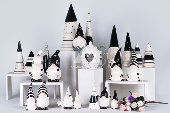 New Decor Trends: Ceramic Christmas Crafts to Try