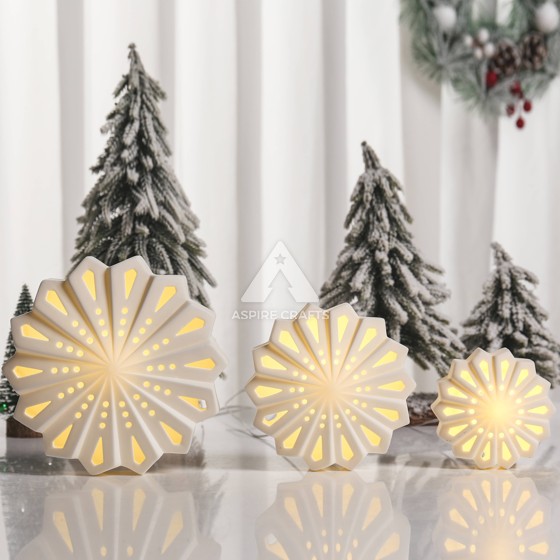 Colorful Ceramic Crafts to Add Cheer to Your Christmas