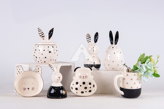 Kitchen Easter Vibe: Black & White Rabbits