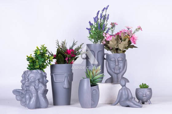 Durable Ceramic Pot for Long-Lasting Garden Decor