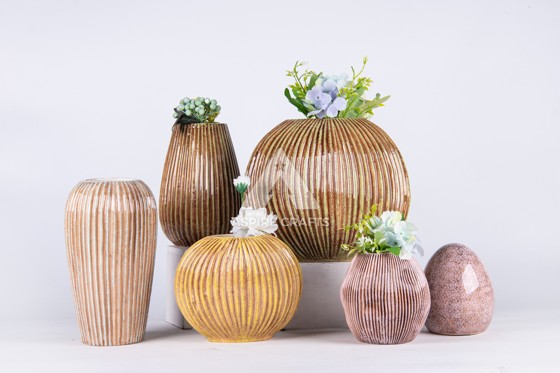 Garden-Themed Ceramic Flower Vase