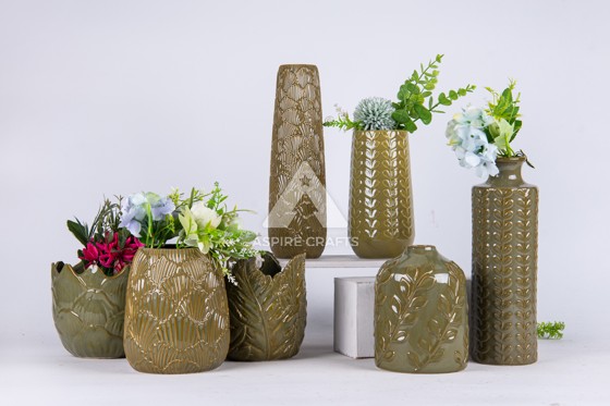 Unique Garden Pottery Vase for Flowers