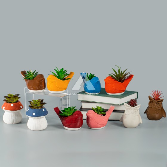 Ceramic Dove Planter: Elegant Nest for Your Greens