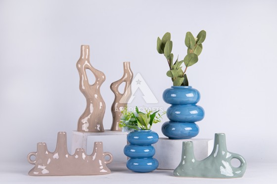 Ceramic Garden Vase: Style & Substance