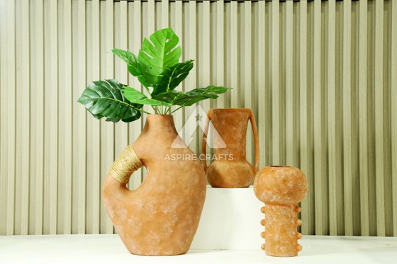 Ceramic Garden Pots: Accommodating Large and Full Plants