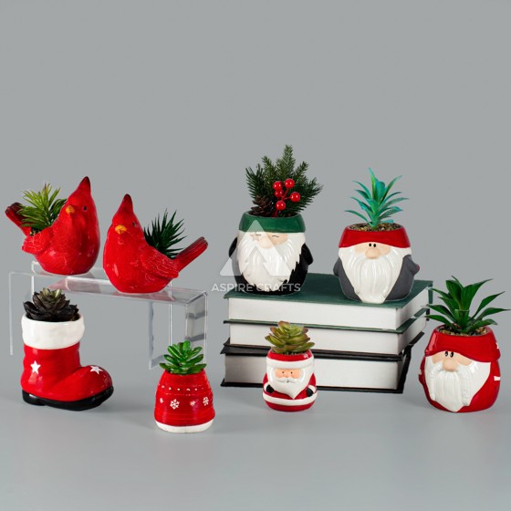 Holiday Cheer in a Pot: Ceramic Christmas Planter Decorations