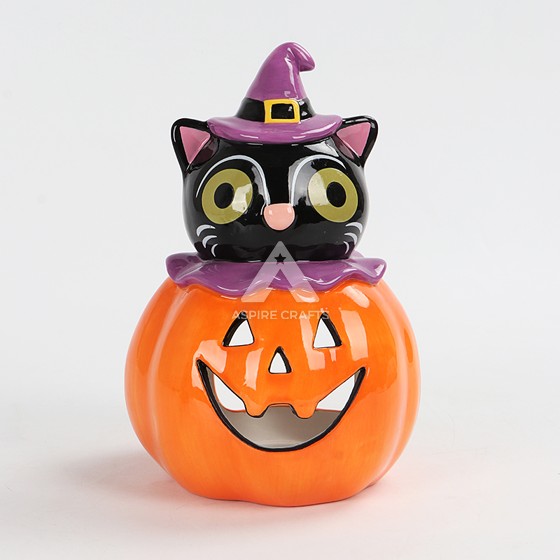 Spooky Black Cat & Pumpkin Decor for Halloween