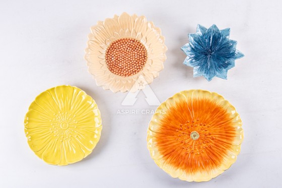 Chic Ceramic Flower-shaped Platter