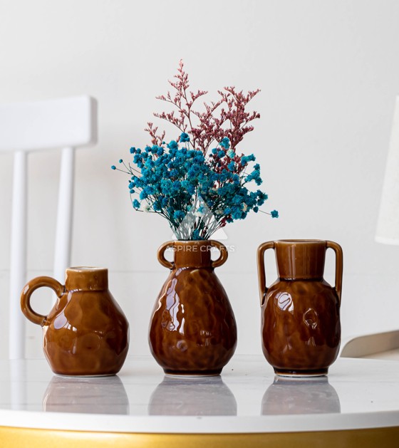 Stylish Dark Brown Vase for Home Accents