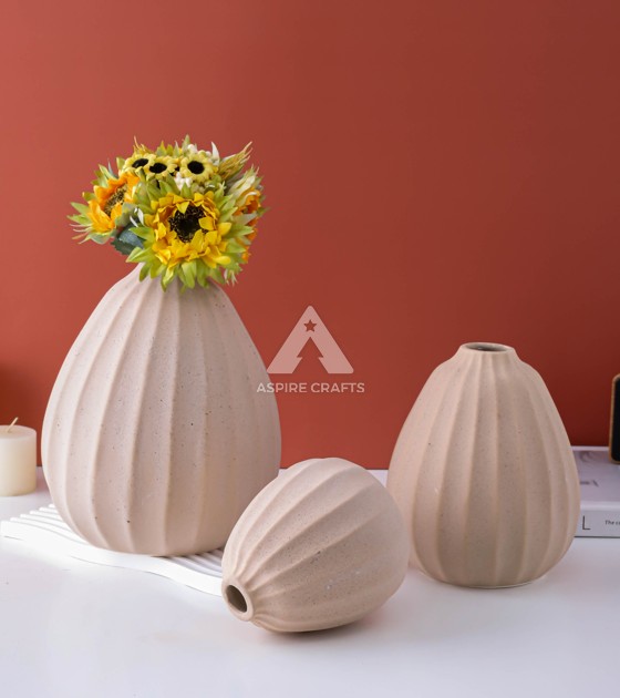 Simple Terracotta Pot Vase