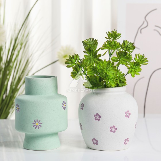 Chic Silkscreen Print Ceramic Vase for Display