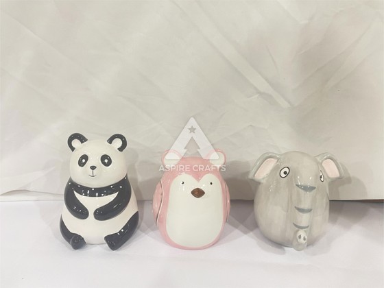 Versatile Ceramic Animal Crafts for Any Occasion