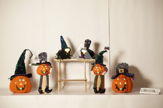 Fabric Phantoms & Potions: Creepy-Cute Halloween Decorations