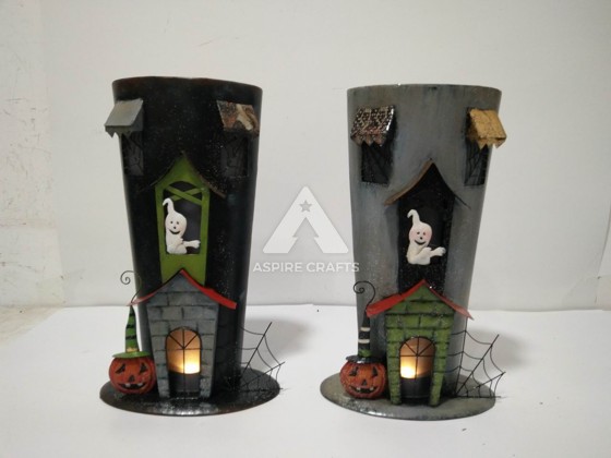 Eerie Iron Halloween House Ornament for Your Festival Decor