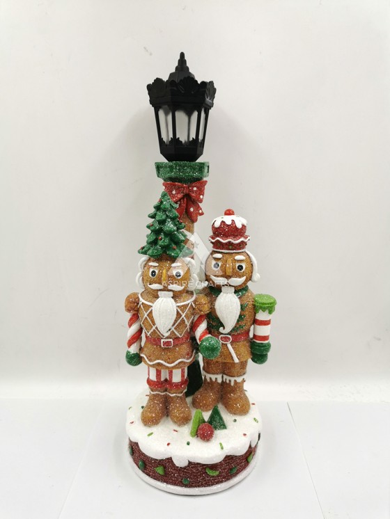 Magic Santa Decorations in Polyresin