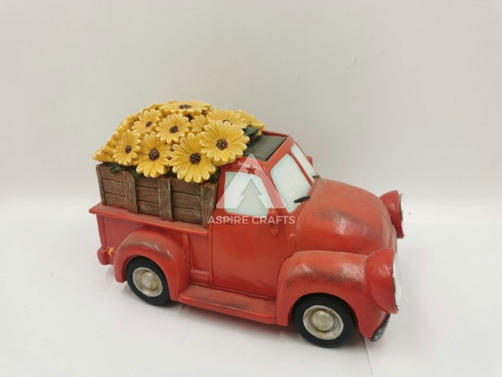 Polyresin Artisan Garden-Themed Car Ornament