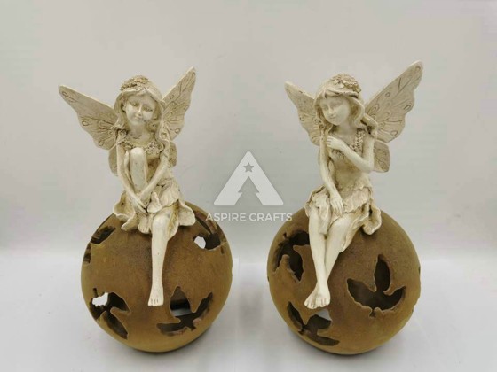 Polyresin Garden Angel: Outdoor Whimsy