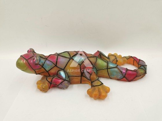 Enchanting Garden Crocodiles: Polyresin Artistry at Its Finest