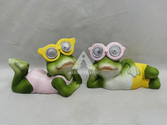 Polyresin Crafted Garden Frogs: Enhancing the Charm of Your Lawn