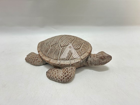 Polyresin Garden Turtle: A Serene Ornament for Outdoor Spaces