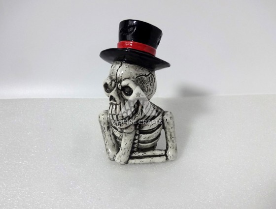 Charming Synthetic Polyresin Skull Figurines for Halloween